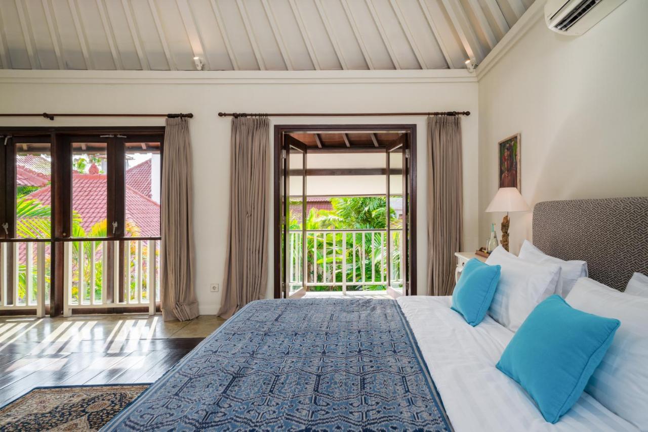 Luxury 3 Bed Villa With Pool In Great Location With Beachfront Spa Access Sanur  Exterior photo